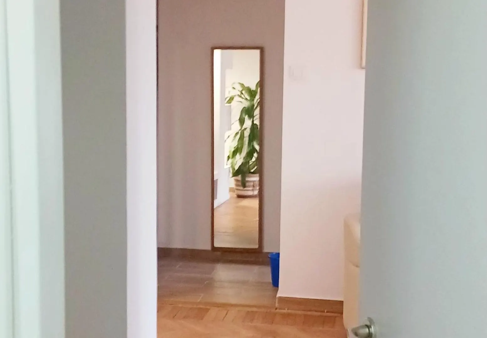 The House In The Park Bucharest Apartment 0*,