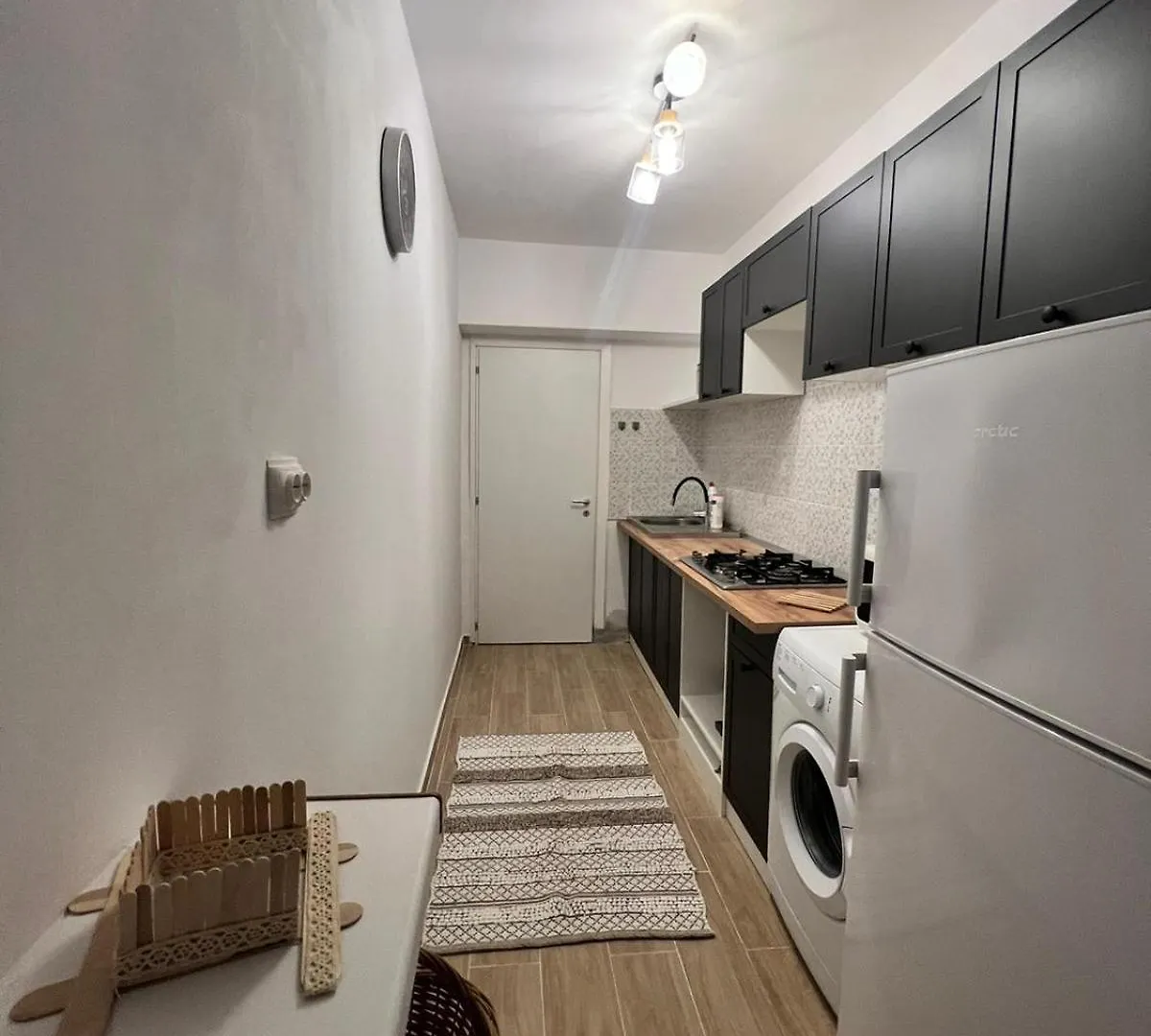 The House In The Park Bucharest Apartment