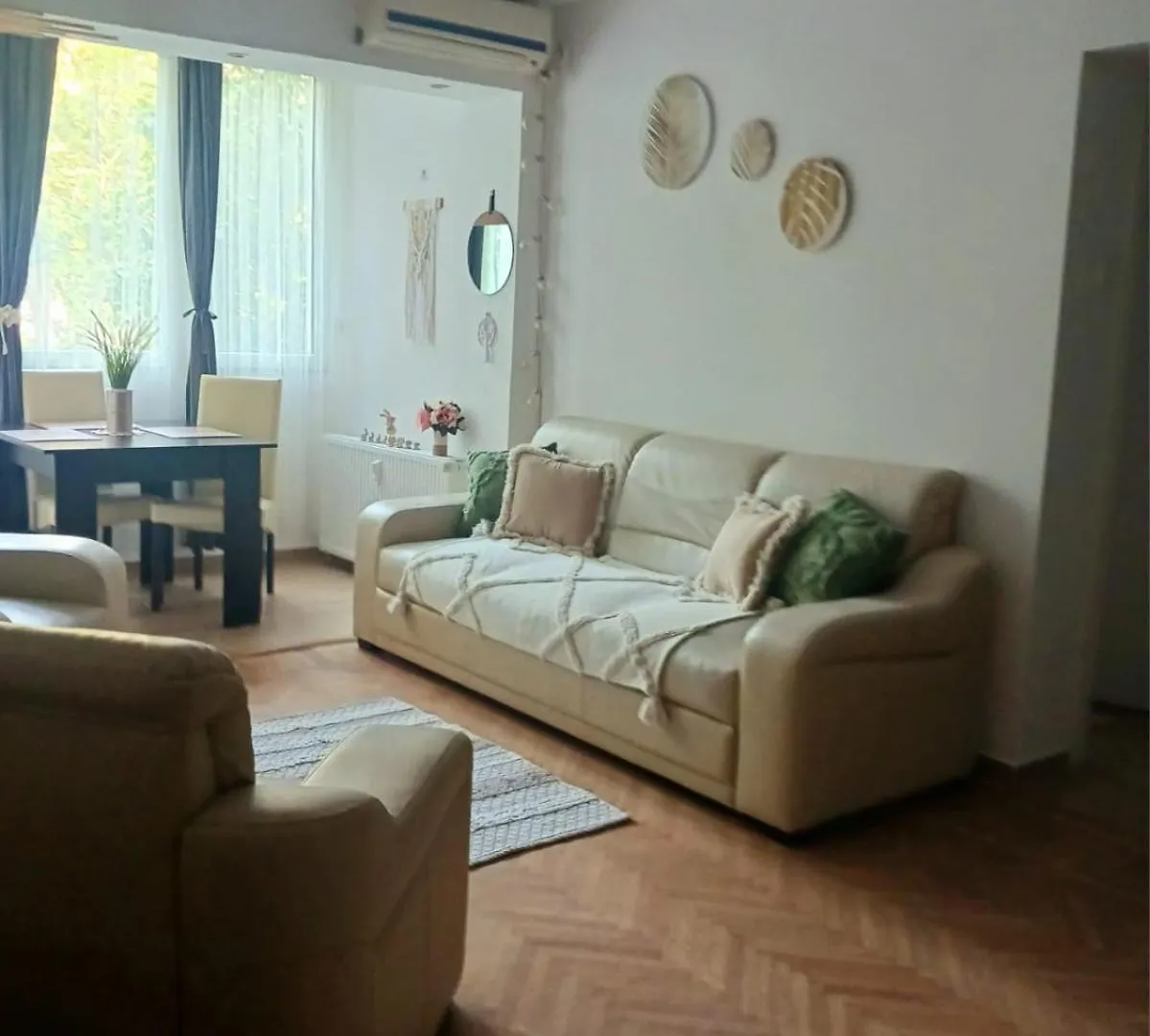 The House In The Park Bucharest Apartment 0*,  România
