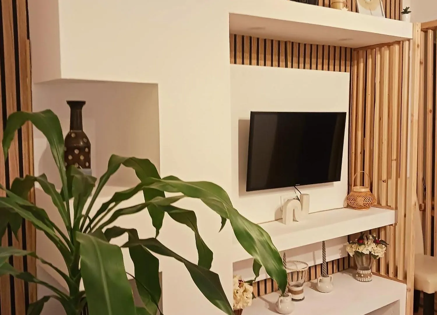 The House In The Park Bucharest Apartment